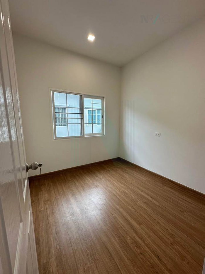 รูป 📌 ขายทาวน์เฮาส์ โครงการ โกลเด้น ทาวน์ บางนา-สวนหลวง 2 ชั้น 4 ห้องนอน 3 ห้องน้ำ - รูปที่ 7/8