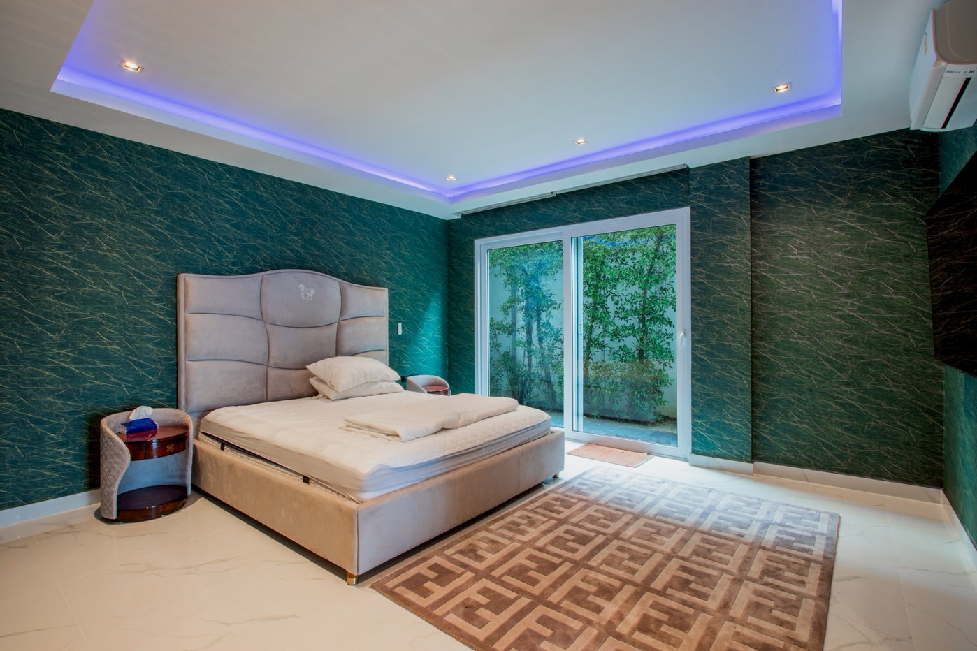 รูป Luxury Pool Villa for Sale Pattaya 10 Bedroom Hilltop Estate - รูปที่ 20/31