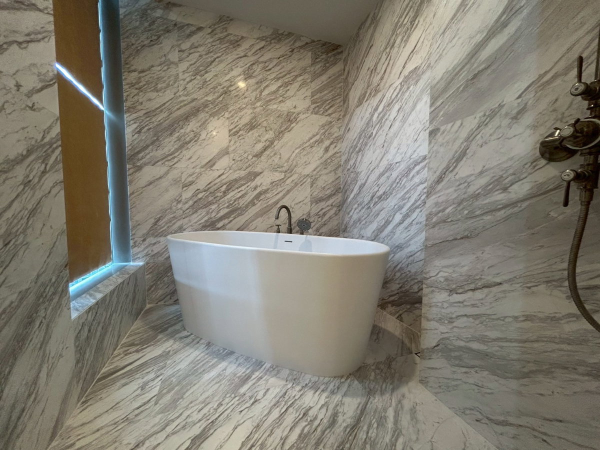 รูป The Residences 38 ราคาโครงการ 4 ห้องนอน 4 ห้องน้ำ เริ่มต้น 105 MB.** - รูปที่ 34/41