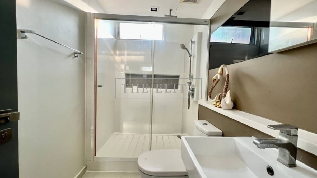 รูป ✨ ใช้ชีวิตเหนือระดับกับมาตรฐาน Land & Houses ✨ The Room สาทร-ตากสิน แต่งครบพร้อมอยู่ ทิศดี ลมแรงตลอดปี 🎉 - รูปที่ 20/26