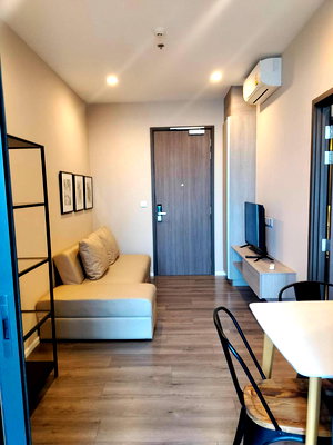 เช่าคอนโด บิ๊กซี บางนา : Whizdom essence 🎉🎉 1bed size 34 sq.m only 18,000 🎉🎉