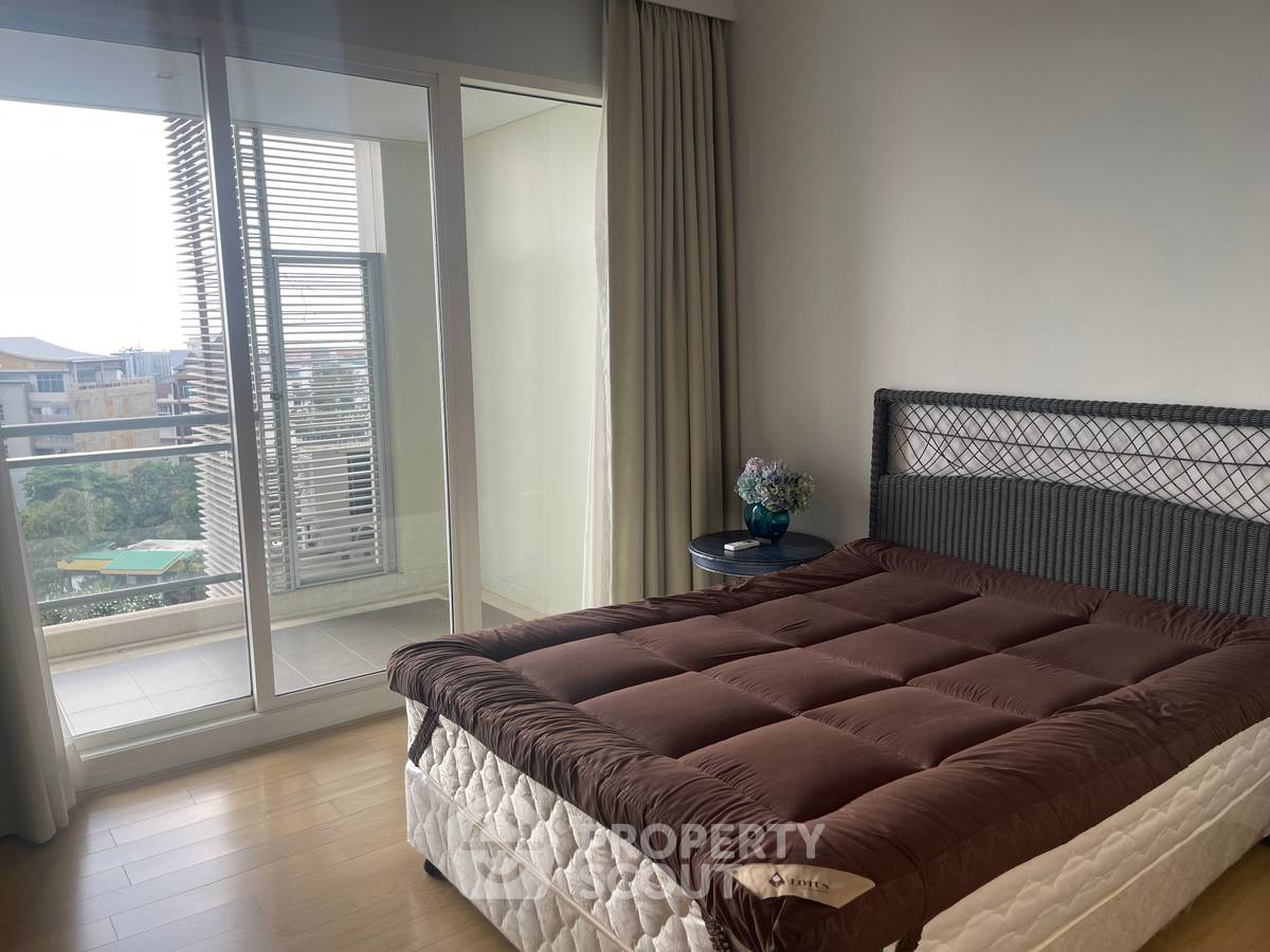 รูป คอนโด 2-ห้องนอน ที่ รีเฟล็คชั่น จอมเทียน บีช พัทยา ใกล้ เมืองพัทยา (ID 2087706) - รูปที่ 13/15