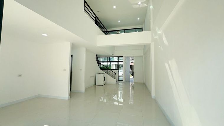 3-bed townhouse for sale, 190 sqm, 22.4 sq wah, KASA DEVA Sathon - Kalapaphruek