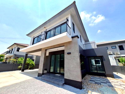 ขายบ้านเดี่ยว : ❤️💛ขายบ้านเดี่ยว 64 ตร.ว. คาซ่าวิลล์ เคหะร่มเกล้า แค่ 7.29 ล้าน ได้ถึง 4 ห้อง ฟังก์ชันครบ คุ้มเกินราคา!