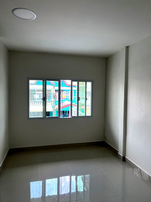 เช่าทาวน์โฮม รร.แย้มจาดวิชชานุสรณ์  : เคหะธานี 2 พร้อมอยู่ เพิ่งรีโนเวทใหม่