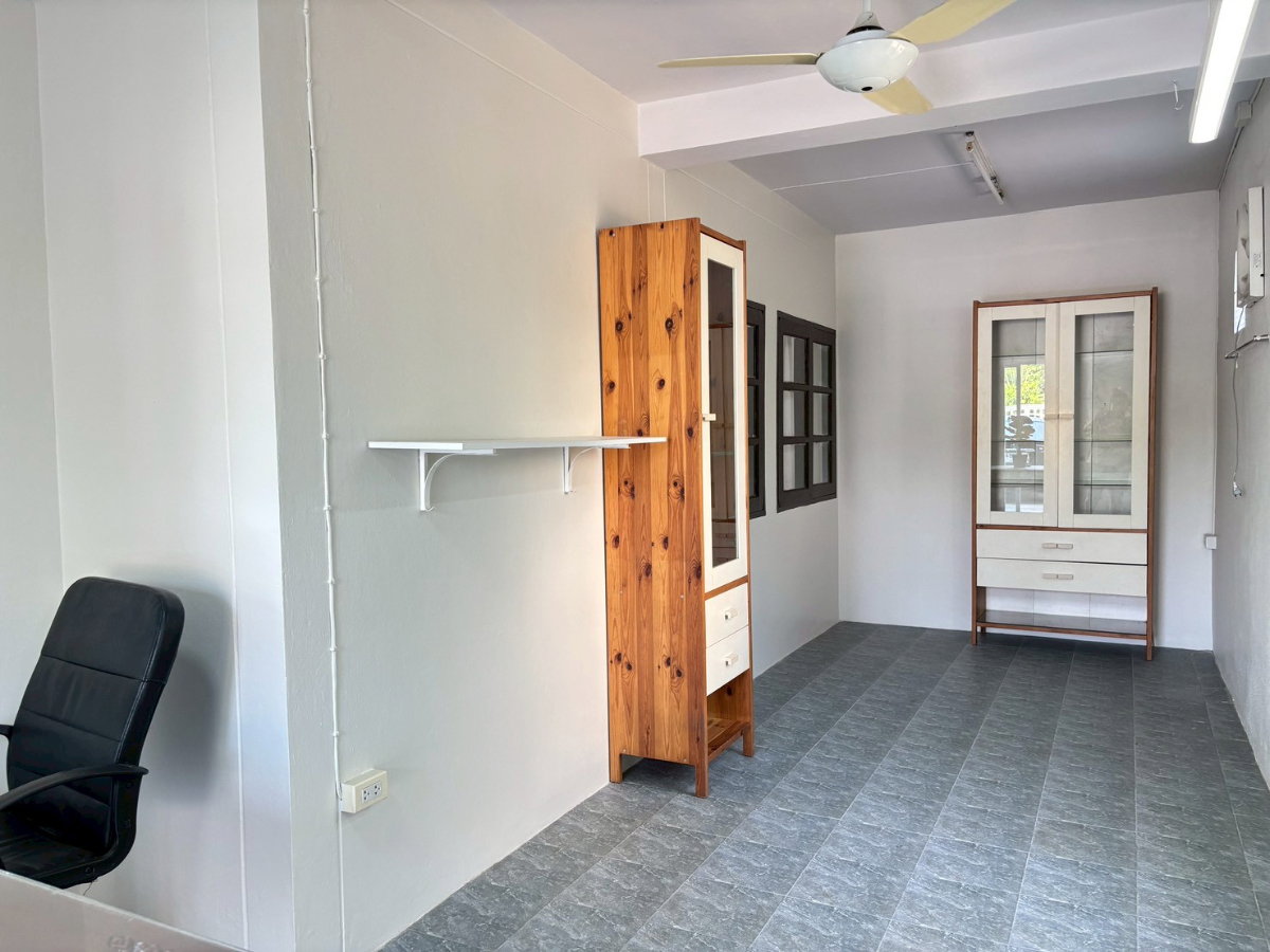 รูป ให้เช่าบ้านเดี่ยว 2 ชั้น 3 ห้องนอน 2 ห้องน้ำ หางดง ใกล้นานาชาติ เดินทางเข้าเมืองสะดวก เลี้ยงสัตว์ได้ - รูปที่ 9/22
