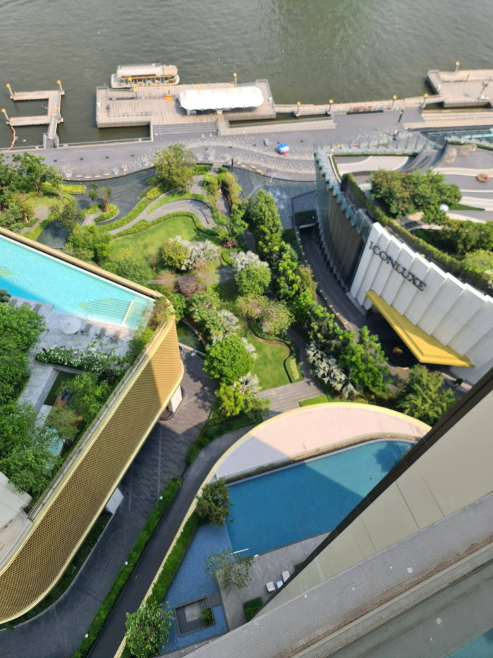 รูป คอนโดหรูริมแม่น้ำเจ้าพระยา 1 ห้องนอน วิวสวย บรรยากาศดี ติดห้าง Iconsiam เดินทางสะดวก เหมาะสำหรับการอยู่อาศัยระดับพรีเมียม  - รูปที่ 7/9