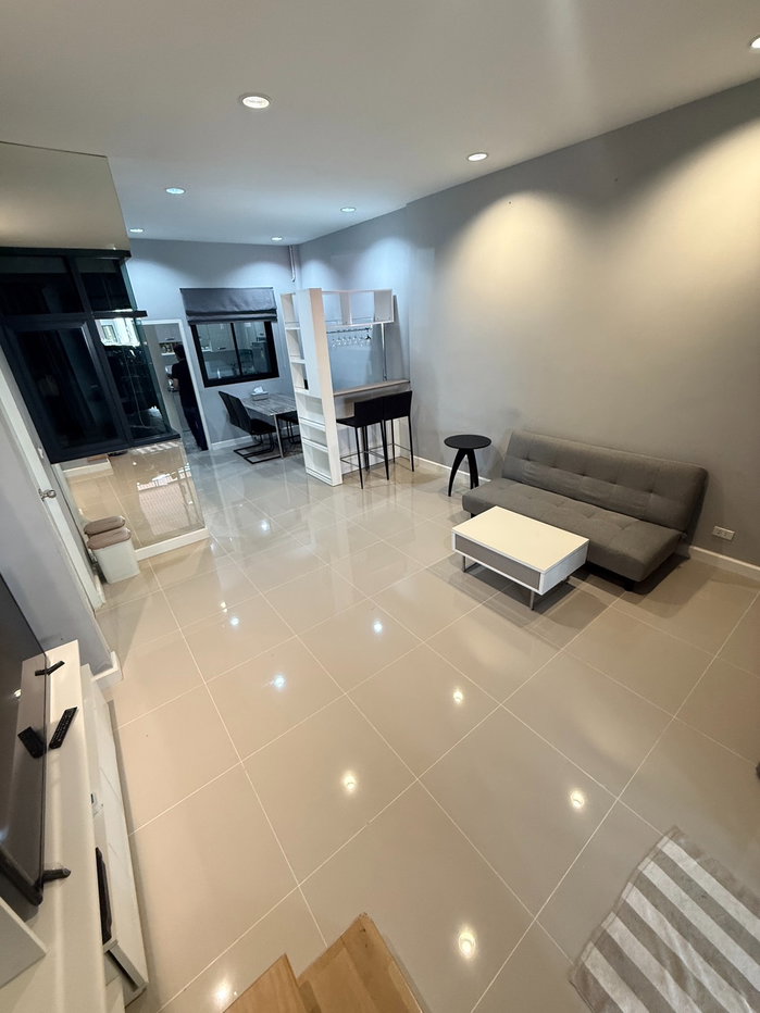 รูป ให้เช่าบ้านทาวโฮม 4ห้องนอน3ห้องน้ำ - รูปที่ 2/9