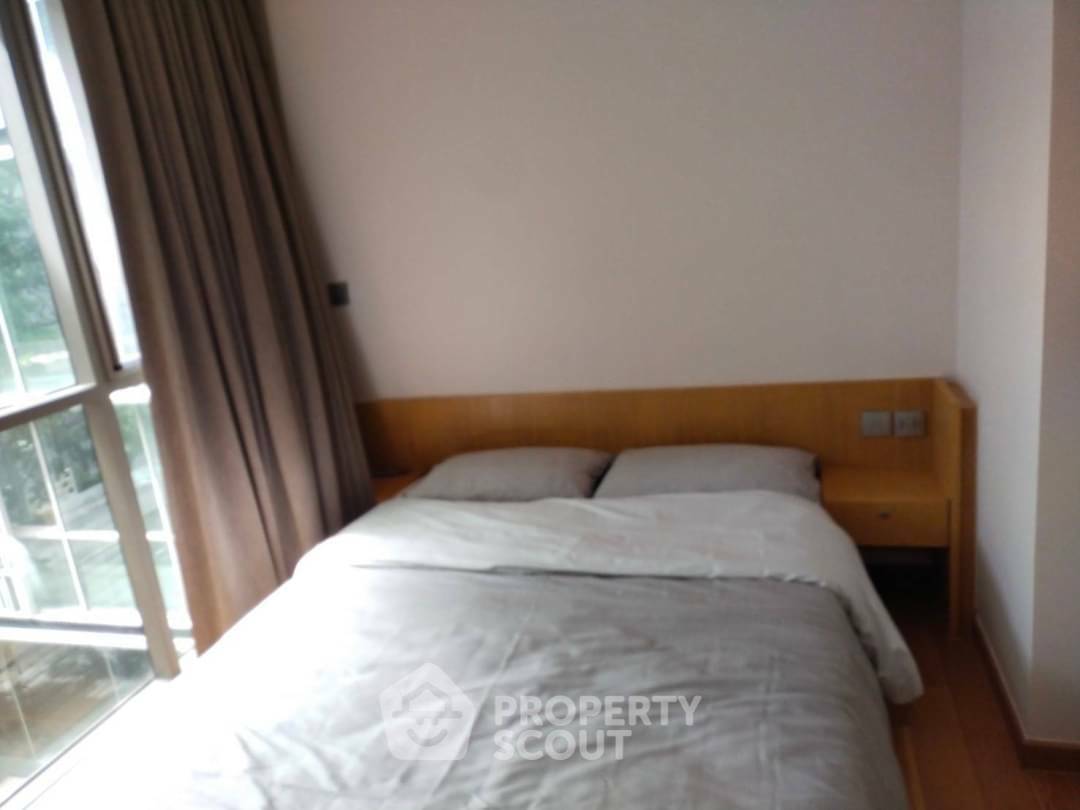 picture 2-BR Condo at Via Botani near BTS Phrom Phong (ID 2723183) - 2/5