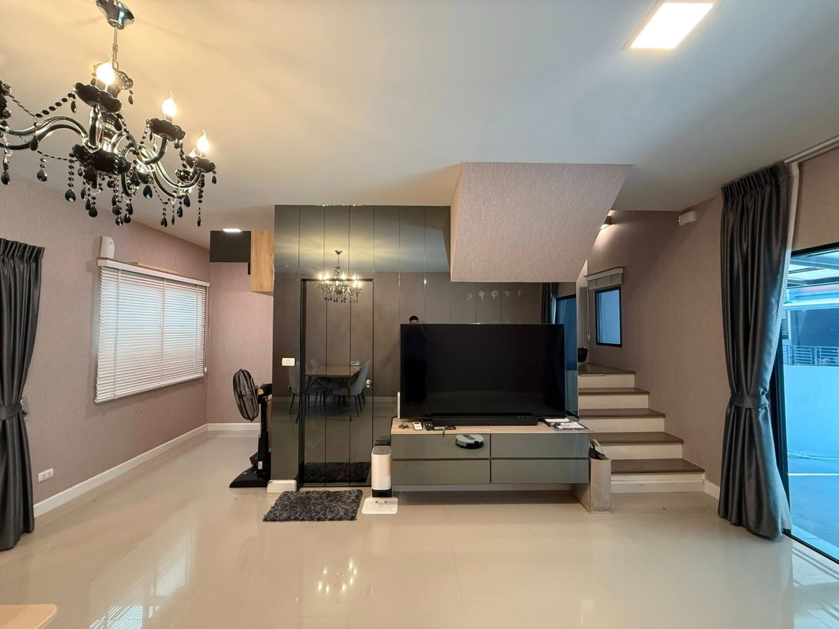 รูป ขายทาวน์โฮม 2 ชั้น สไตล์ Modern ราคาถูกที่สุดในโครงการ Siri Place Kalapapruek - Sathorn (สิริ เพลส กัลปพฤกษ์ – สาทร) ใกล้รถไฟฟ้าMRT บางแค - รูปที่ 8/31