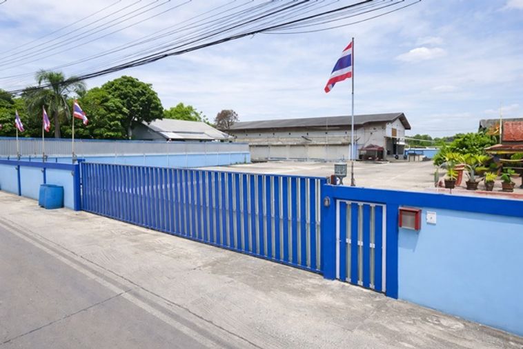 แม่น้ำลพบุรี 500ม. อยุธยา วัดบางปะหัน 1.2 กม. ปตท. 2.8 กม.ถูกที่สุดในโลก 50บาทต่อตรม. โกดังให้เช่า 2น้ำ 640 ตร.ม. ธุรกิจโลจิสติกส์