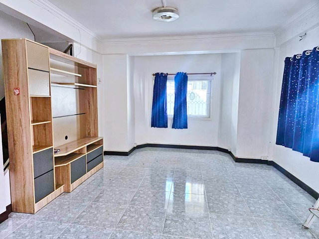 รูป รพ.เวชธานี 2.3 กม. บ้านเดี่ยว 4 นอน MRTเดอะมอลล์ บางกะปิ 450ม. 50 ตร.ว. 200 ตร.ม. เดินทางสะดวก แฮปปี้แลนด์ 2 น้ำ - รูปที่ 5/7