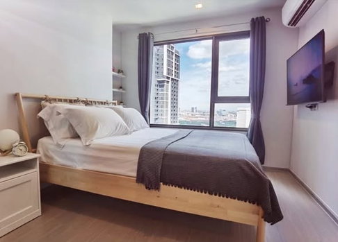 📢 [ให้เช่า] ✨ HIGH FLOOR & PRIME LOCATION! ✨ ไลฟ์ ลาดพร้าว 0 เมตรถึง BTS ตรงข้ามเซ็นทรัลลาดพร้าว 