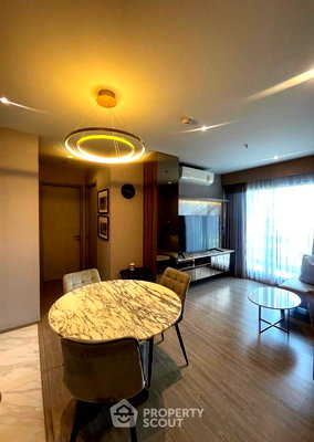 ขายคอนโด : คอนโด 2-ห้องนอน ที่ ริทึ่ม เอกมัย ใกล้ BTS เอกมัย (ID 1927337)
