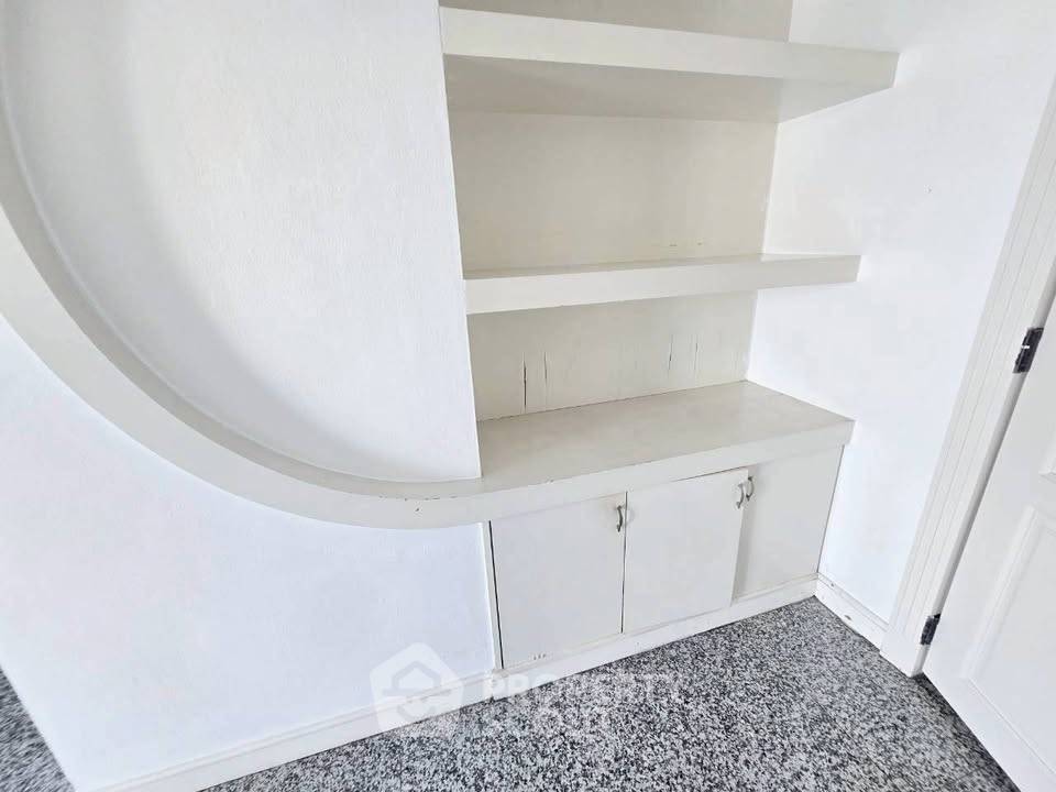 รูป คอนโด 3-ห้องนอน ที่ ธนา ทาวเวอร์ ใกล้ MRT บางยี่ขัน (ID 2799570) - รูปที่ 21/26