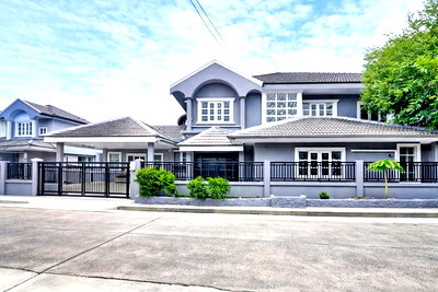 เช่าบ้านเดี่ยว เขตหนองจอก : คฤหาสน์ใหญ่มาก ให้เช่า 5นอน 6แอร์ 7-Elevenสุวินทวงศ์ 44 450 ม. รักสัตว์ ตลาดหนองจอก 1.2 กม. 5น้ำ 100ตรว. จอดรถ4คัน โลตัส2.3 กม.บิ๊กซี