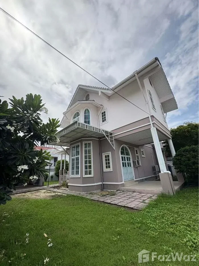 picture House for sell at Soi Punna Withi 53 (Sukhumvit 101) 6187078 - 1/17