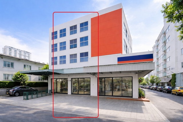 รูป ลาดพร้าว115-121 โชว์รูม อาคารพาณิชย์ 3.5 ชั้น 3นอน 3 ห้องน้ำ เดอะมอลล์บางกะปิ800ม. แฮปปี้แลนด์เซ็นเตอร์ 200ม. - รูปที่ 5/8