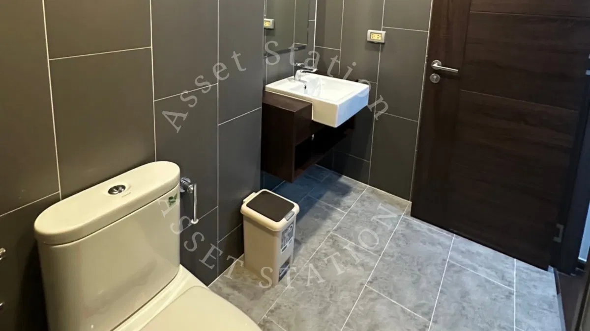 รูป 🏙for rent🏢 C Ekkamai คอนโดหรูห้องใหญ่พร้อมเข้าอยู่ ใกล้ BTS เอกมัย🚅 - รูปที่ 11/12