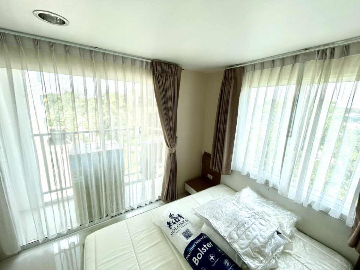 รูป ห้องใหม่เหมือนเพิ่งเปิดโครงการ ขายต่ำกว่าราคาประเมิน !! ขายคอนโด 2 ห้องนอน เพิ่งรีโนเวทเครื่องไฟฟ้าใหม่ทุกชิ้น เดอะกั๊มคอนโดมิเนียม H  - รูปที่ 8/14