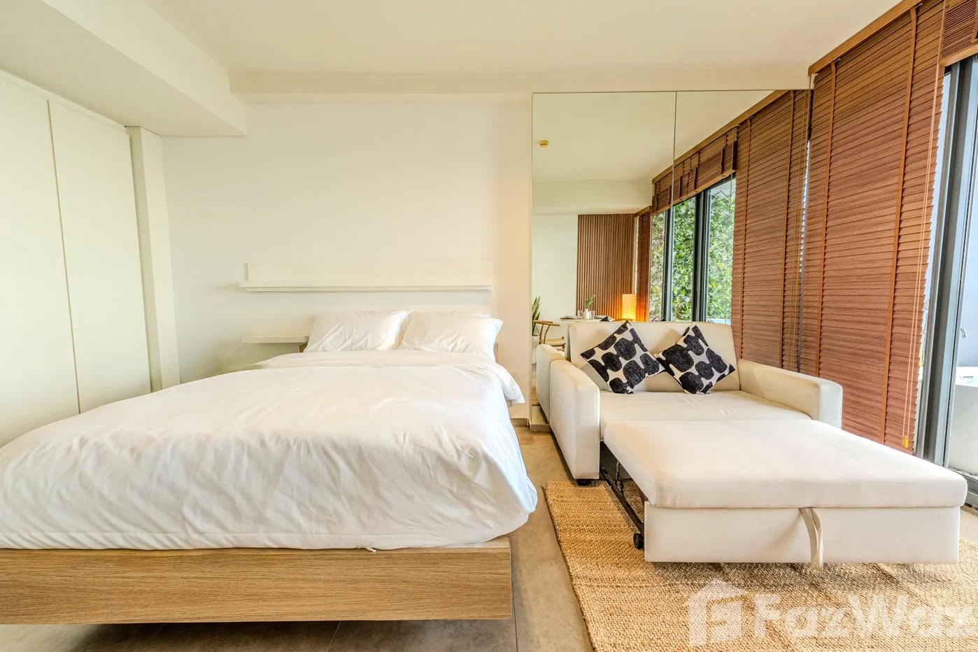 picture Studio Condo for rent at Zire Wongamat 6182596 - 8/17