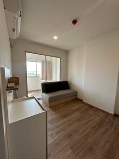 รูปภาพ ✨ Beautiful 2-bedroom apartment with skytrain view at a great price. Close to MRT, excellent location, convenient transportation.