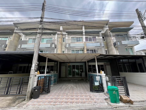 ขายทาวน์โฮม 2 ชั้น Town Avenue พระราม 9 บ้านสวย 2 ห้องนอนใหญ่ ทำเลกรุงเทพกรีฑา 7 ใกล้รถไฟฟ้า ฟังก์ชันลงตัว พร้อมอยู่