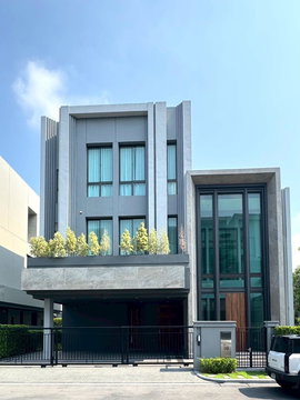 🏠 ขายบ้าน : Grand Bangkok Boulevard Rama9 - Krungthepkritha (แกรนด์ บางกอก บูเลอวาร์ด พระราม 9 - กรุงเทพกรีฑา) รหัสทรัพย์ | 📌LNP-H964