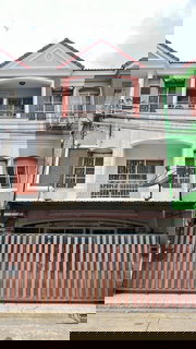 ขายทาวน์โฮม 3 ชั้น สวยทำเลดี ติดถนนนวลจันทร์ Diamond Grand Ville (หมู่บ้านไดมอนด์แกรนด์วิลล์) ใกล้รถไฟฟ้าสายสีชมพู สถานี กม.6