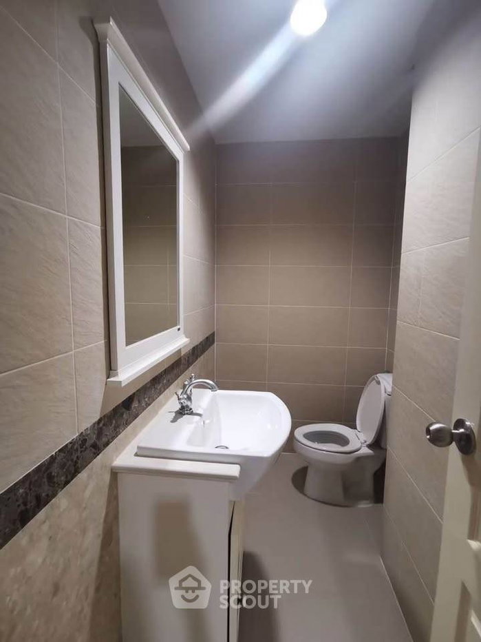 รูป คอนโด 2-ห้องนอน ที่ เดอะ เครส พหลโยธิน 11 ใกล้ BTS อารีย์ (ID 2801491) - รูปที่ 9/9