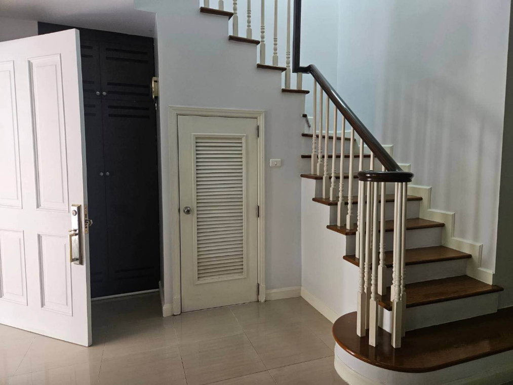 picture Townhome for rent Plus city park sukhumvit 101/1 ( SPSEVE1830 ) - 9/13