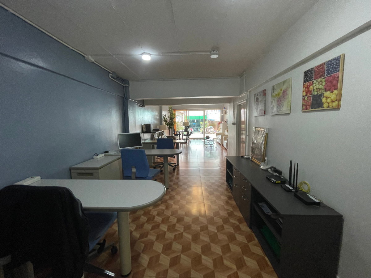 รูป ขายโฮมออฟฟิศ ลำลูกกา คลอง 2 | 2 คูหา 3 ชั้น เชื่อมทะลุกัน แต่งครบพร้อมเข้าใช้งาน เหมาะสำหรับออฟฟิศ  - รูปที่ 20/23