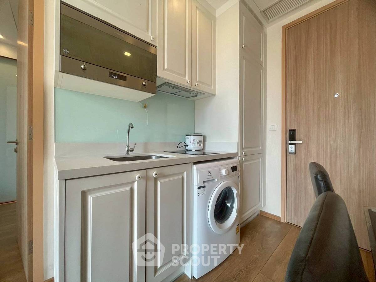 รูป คอนโด 1-ห้องนอน ที่ โนเบิล บีอี 33 สุขุมวิท ใกล้ BTS พร้อมพงษ์ (ID 2778766) - รูปที่ 3/9