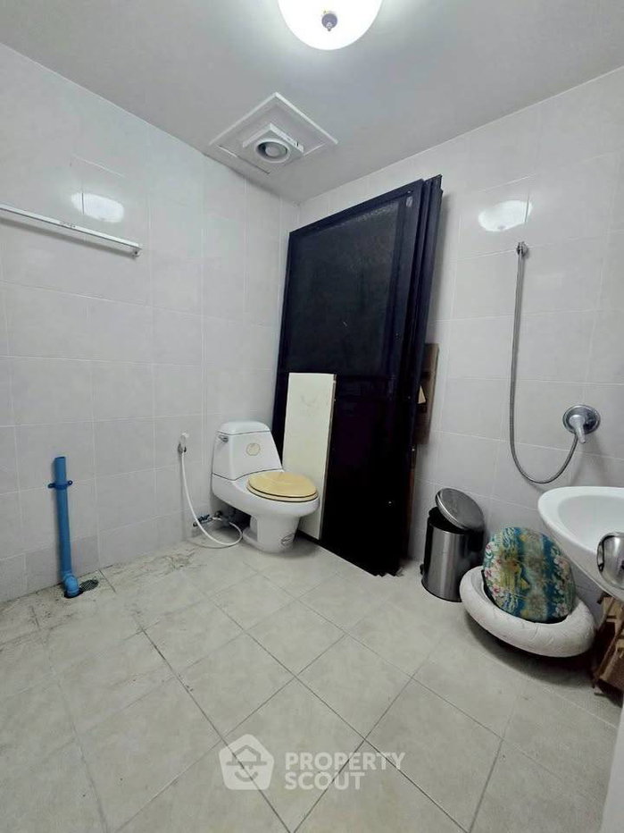 รูป คอนโด 3-ห้องนอน ที่ ธนา ทาวเวอร์ ใกล้ MRT บางยี่ขัน (ID 2799570) - รูปที่ 11/26