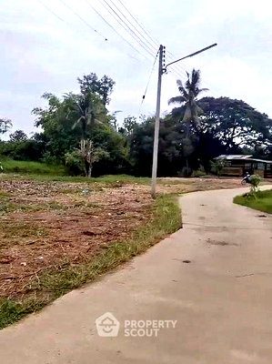 ที่ดิน การไฟฟ้าส่วนภูมิภาค สันทราย : ที่ดินสำหรับปล่อยขาย 3,100 ตารางเมตร แถว ใน ป่าไผ่ (ID 2658465)