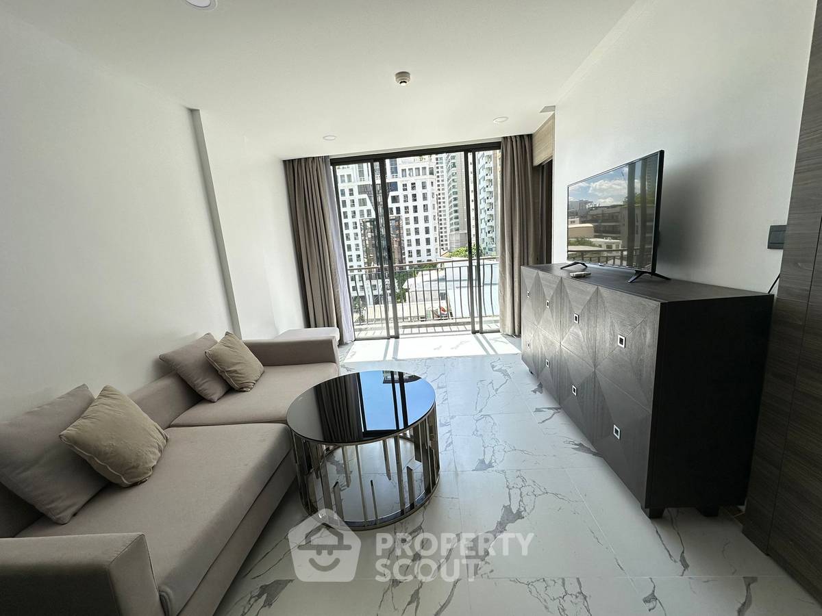 picture 1-BR Condo at Klass Langsuan near BTS Chit Lom (ID 2802621) - 2/9