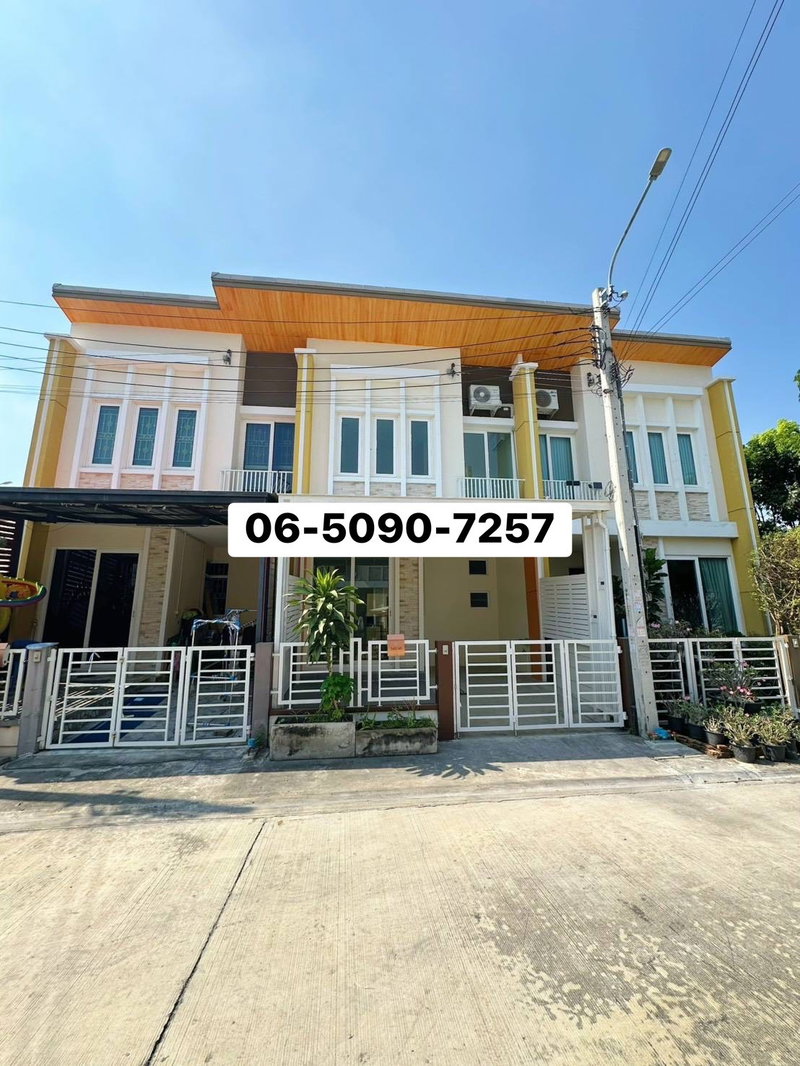 ขายทาวน์โฮม : ขาย ทาวน์โฮม รีโนเวทใหม่ ราคาถูกที่สุด Golden Town Chaloem Phrakiat Rama 9 (โกลเด้น ทาวน์ เฉลิมพระเกียรติ ร.๙) ทำเลดี เชื่อมต่อถนนหลายสาย
