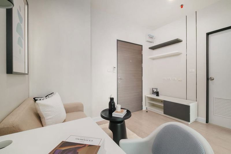 รูป ขายคอนโด เมโทร สกาย ประชาชื่น ติด 𝗠𝗥𝗧 บางซ่อน MRTเตาปูน ใกล้ทางด่วน ห้องรีโนเวทใหม่ พร้อมเฟอร์ - รูปที่ 2/6