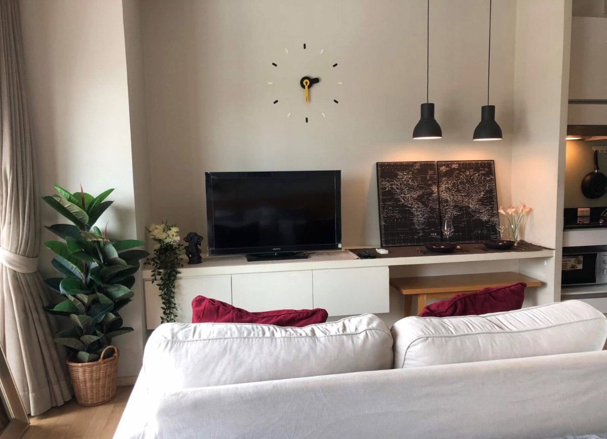 picture Noble                          Reveal  - 7/10