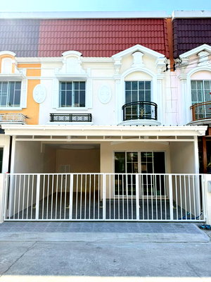 ขายทาวน์โฮม : ขายทาวน์โฮม : หมู่บ้านเดอะวิลล่า รัตนาธิเบศร์ เนื้อที่ 18 ตารางวา 3 ห้องนอน 2 ห้องน้ำ ตกแต่งใหม่พร้อมอยู่