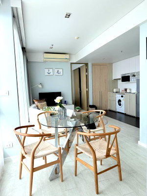 ขายคอนโด : ขายคอนโดตากอากาศสุดหรู ราคาถูกที่สุดในโครงการ Veranda Residence Pattaya (วีรันดา เรสซิเดนซ์ พัทยา) วิวทะเล บรรยากาศร่มรื่น เหมาะสำหรับพักผ่อนและลงทุน