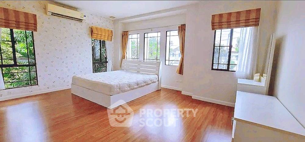 รูป บ้าน 4-ห้องนอน ที่ มัณฑนา เลค วัชรพล ใน ออเงิน (ID 1183828) - รูปที่ 5/9