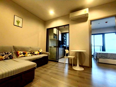 Condos for rent Rattanathibet Road :  The Politan                      Aqua 