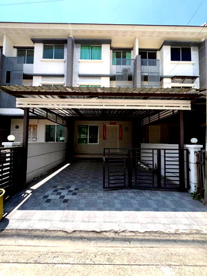 เช่าทาวน์โฮม นิคมบางปู : ให้เช่า ทาวน์โฮม โครงการติดถนนใหญ่ ทาวน์พลัส เทพารักษ์ 157 ตรม 27 ตรว