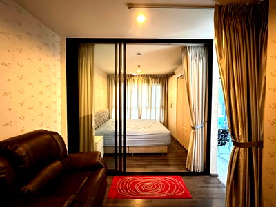 Condos for sale Big C Extra Rama 4 : Condo for sale in livable community with full facilities at The Base Park East Sukhumvit 77. Great location near BTS On Nut.