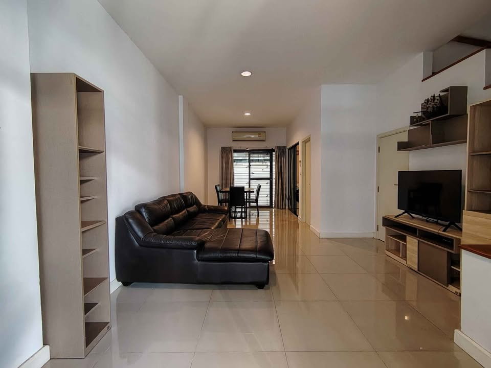 รูป ให้เช่า ทาวน์โฮม ฟลอร่า วงศ์สว่าง 3 ห้องพักผ่อน | 3 ห้องน้ำ 29,000 - รูปที่ 7/15