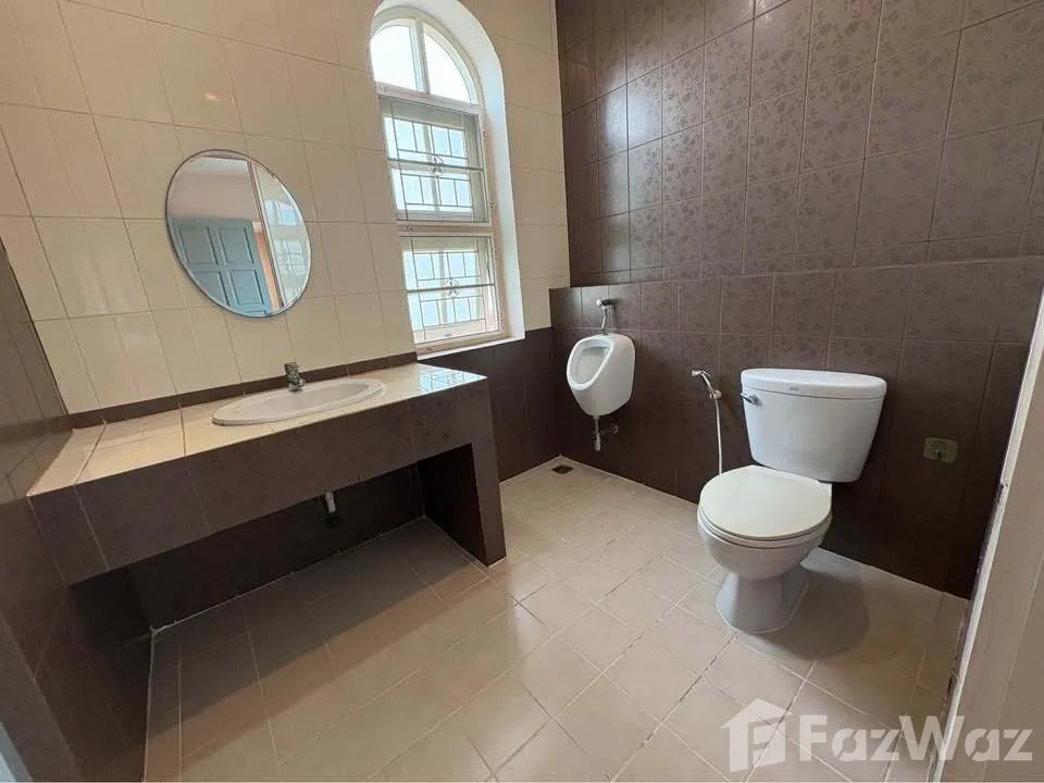 picture House for sell at Soi Punna Withi 53 (Sukhumvit 101) 6187078 - 16/17