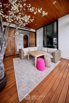 3-BR Condo at The Monument Thonglo close to Thong Lo (ID 2798018)