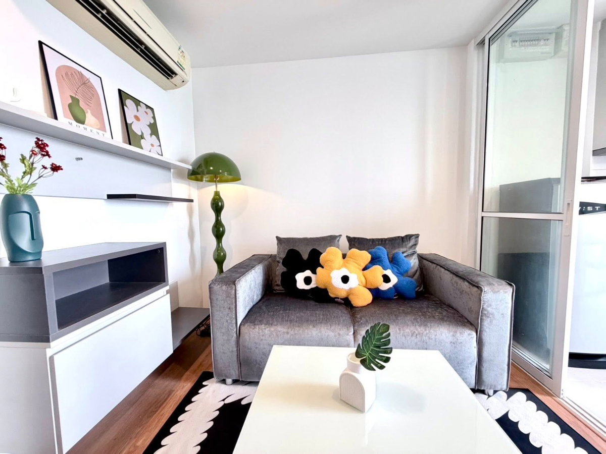 picture For   rent  The Base Sukhumvit 77  🔴🔴 - 9/18