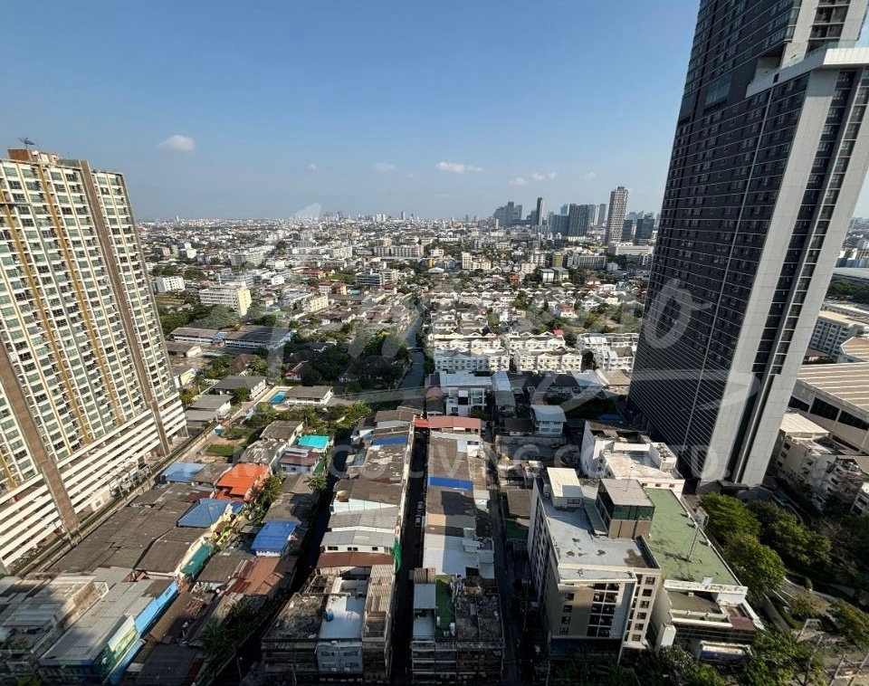 รูป ว่างพร้อมอยู่ 15,000 The Base Sukhumvit 77 BTS อ่อนนุช contact line:katk03 - รูปที่ 10/10